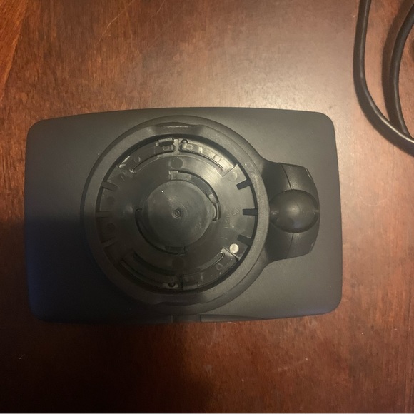 Tom Tom Car Audio, Video & GPS XL - Picture 6 of 6